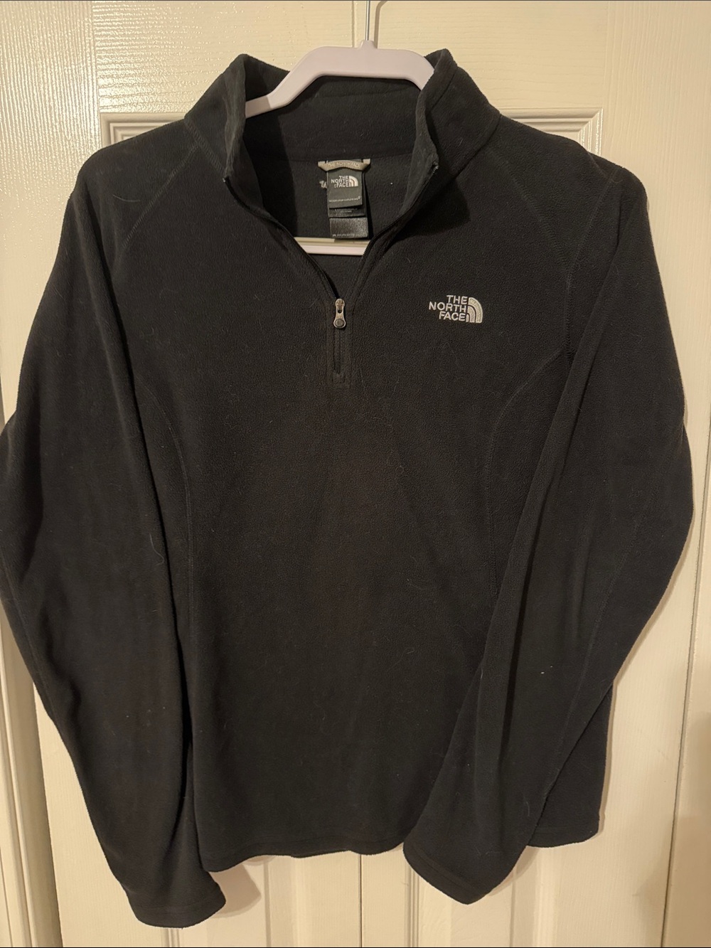 The North Face Women’s Black Half-Zip Fleece Pullover